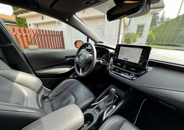Toyota Corolla cena 97170 przebieg: 46000, rok produkcji 2019 z Olsztyn małe 154